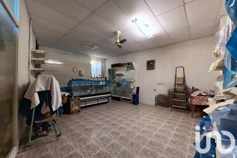 Продажа виллы в Лерида, Испания 6 спален, 505м2 №185569 - фото 3