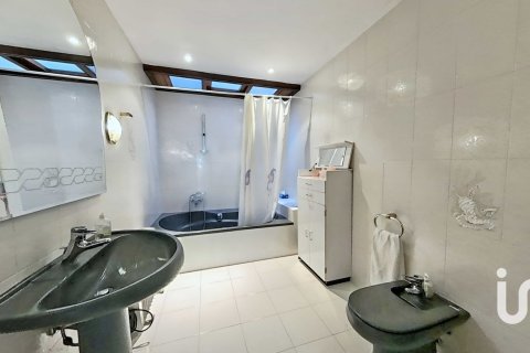 Продажа виллы в Лерида, Испания 6 спален, 505м2 №185569 - фото 24
