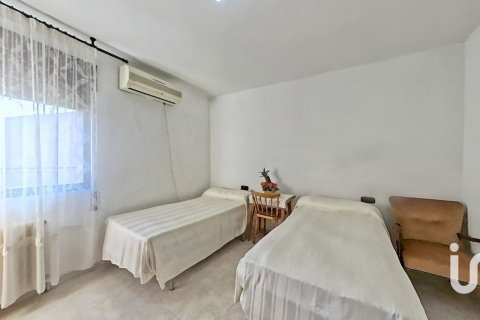 Продажа виллы в Лерида, Испания 6 спален, 505м2 №185569 - фото 19