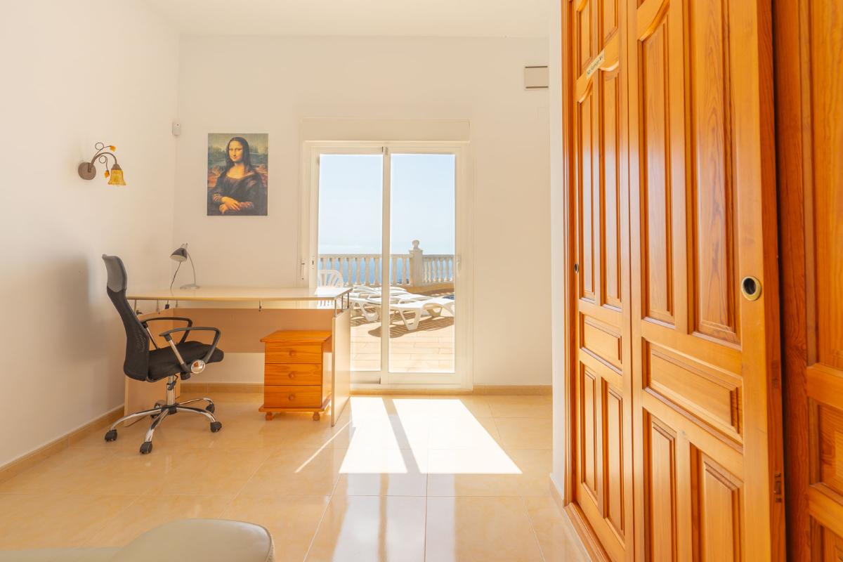 Villa in Benitachell, Alicante, Spain 3 bedrooms, 165 sq.m. No. 102252