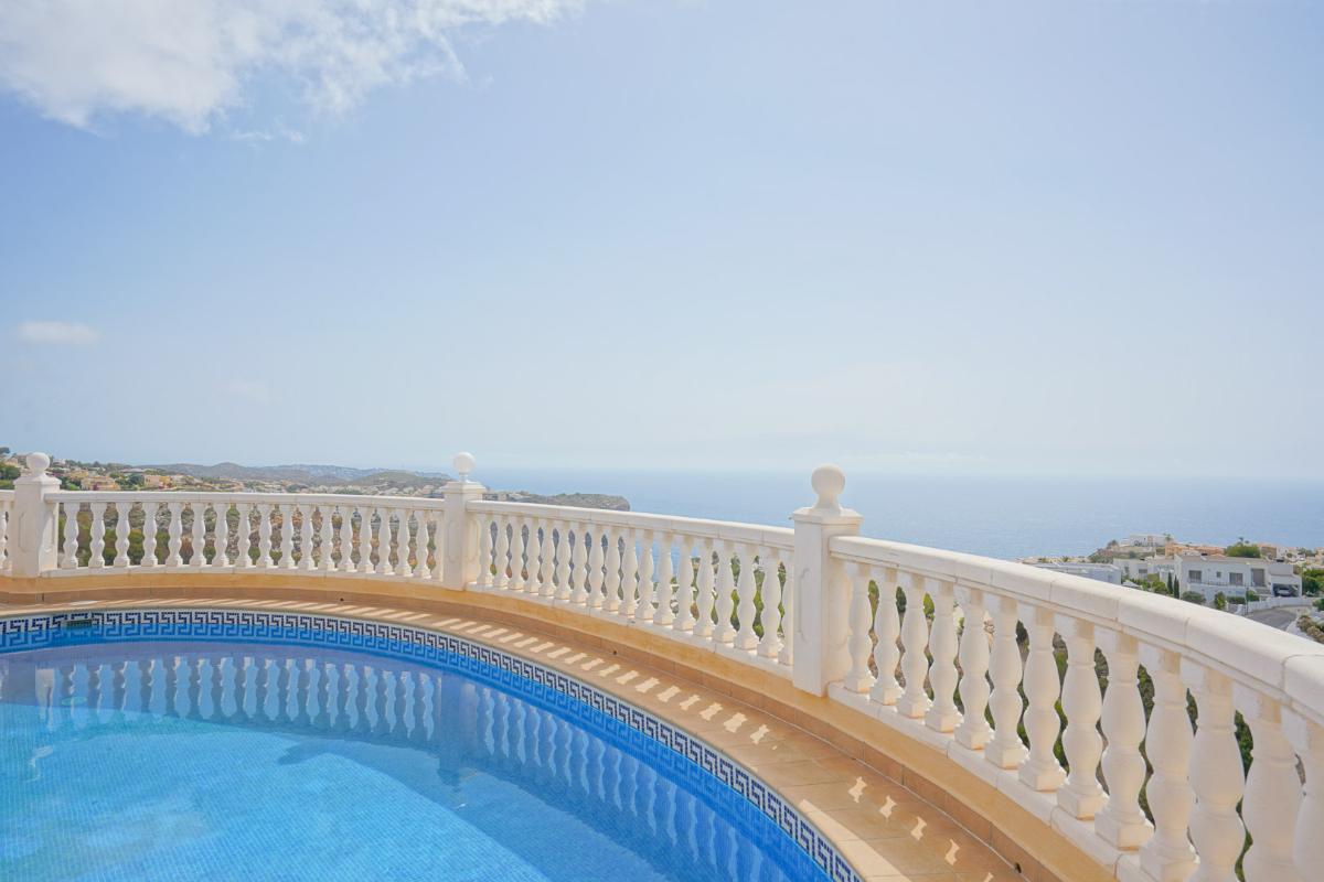 Villa in Benitachell, Alicante, Spain 3 bedrooms, 165 sq.m. No. 102252