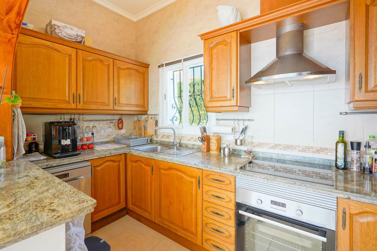 Villa in Benitachell, Alicante, Spain 3 bedrooms, 165 sq.m. No. 102252