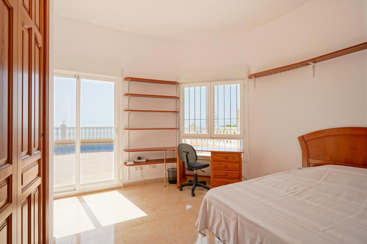 Villa in Benitachell, Alicante, Spain 3 bedrooms, 165 sq.m. No. 102252