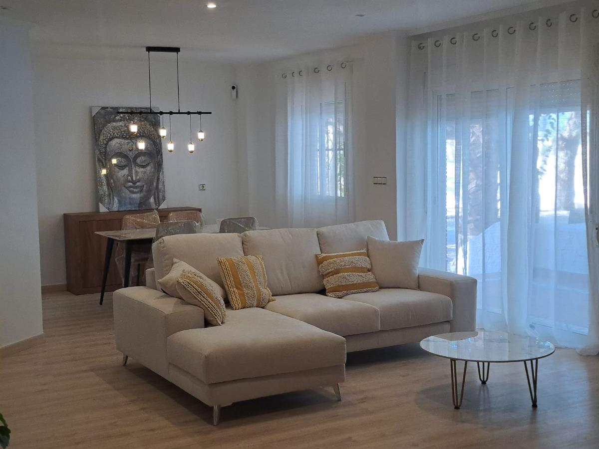 Villa en Orihuela, Alicante, España 5 dormitorios, 250 m2 No. 102249