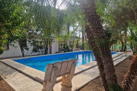 Villa for sale Orihuela, Alicante, Spain 5 bedrooms, 250 sq.m. No. 102249 - photo 28