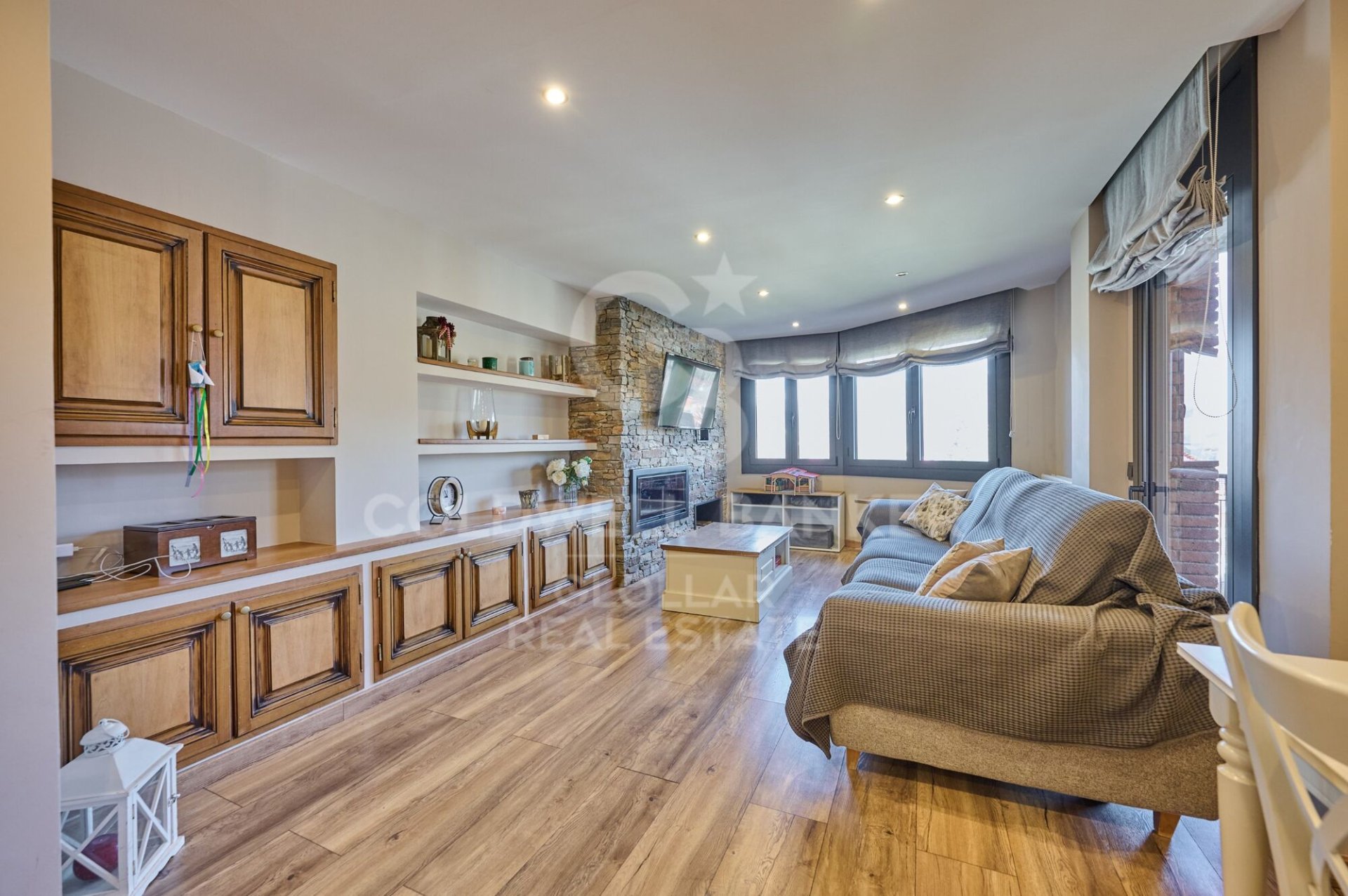 Apartamento en Gerona, España 5 dormitorios, 180 m2 No. 179168