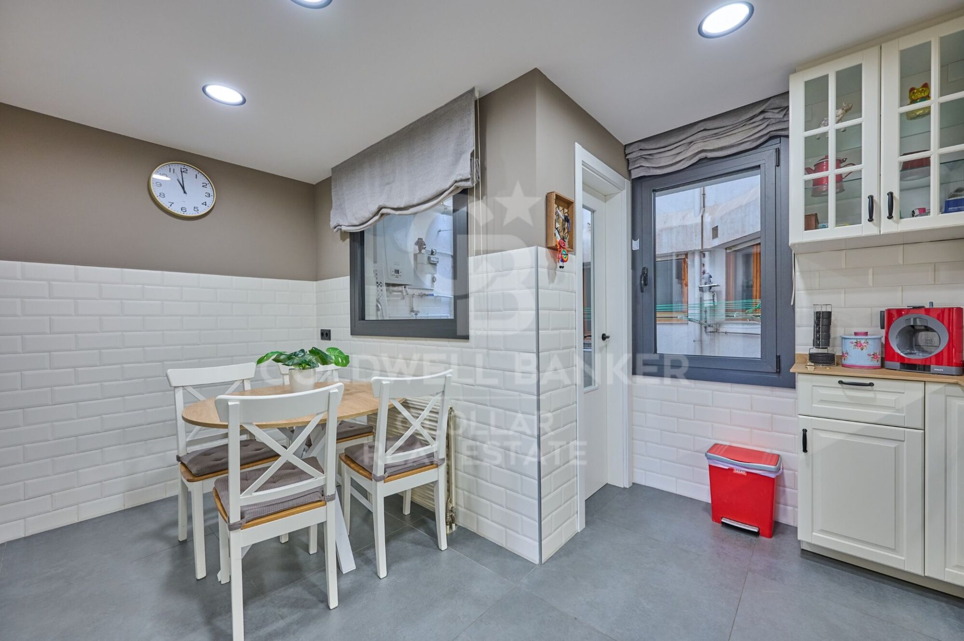 Apartamento en Gerona, España 5 dormitorios, 180 m2 No. 179168