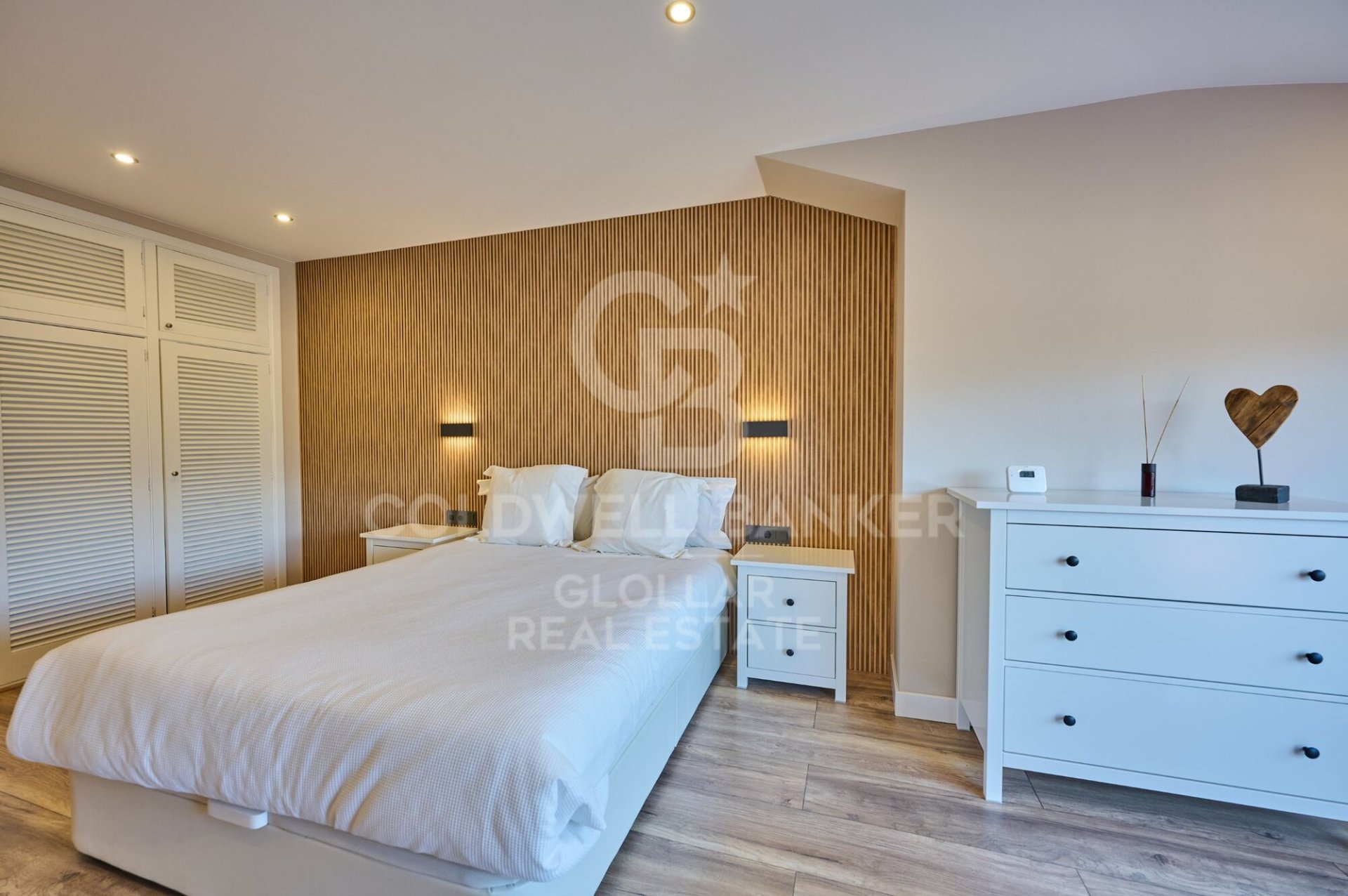 Apartamento en Gerona, España 5 dormitorios, 180 m2 No. 179168