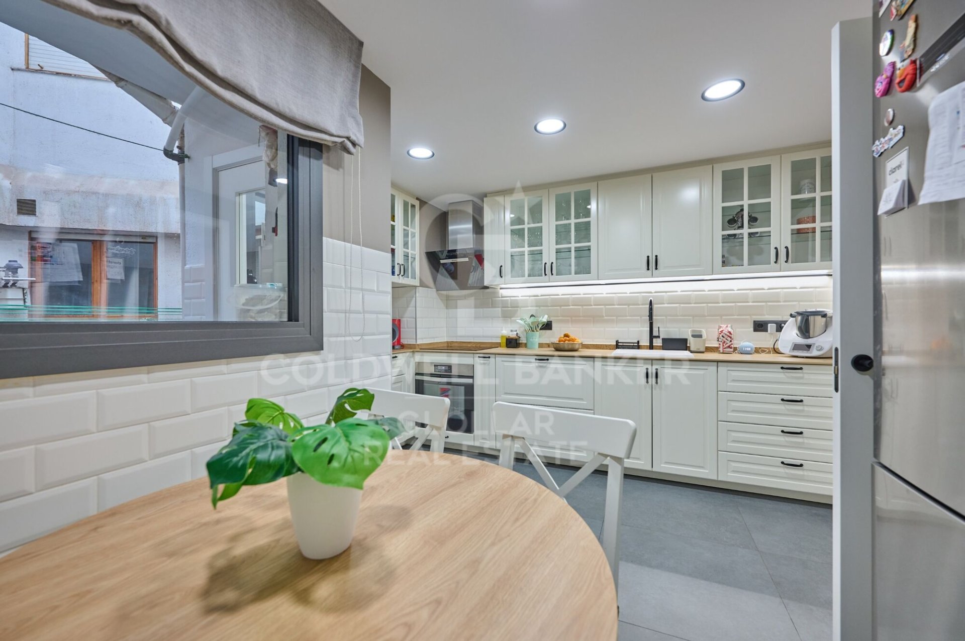 Apartamento en Gerona, España 5 dormitorios, 180 m2 No. 179168