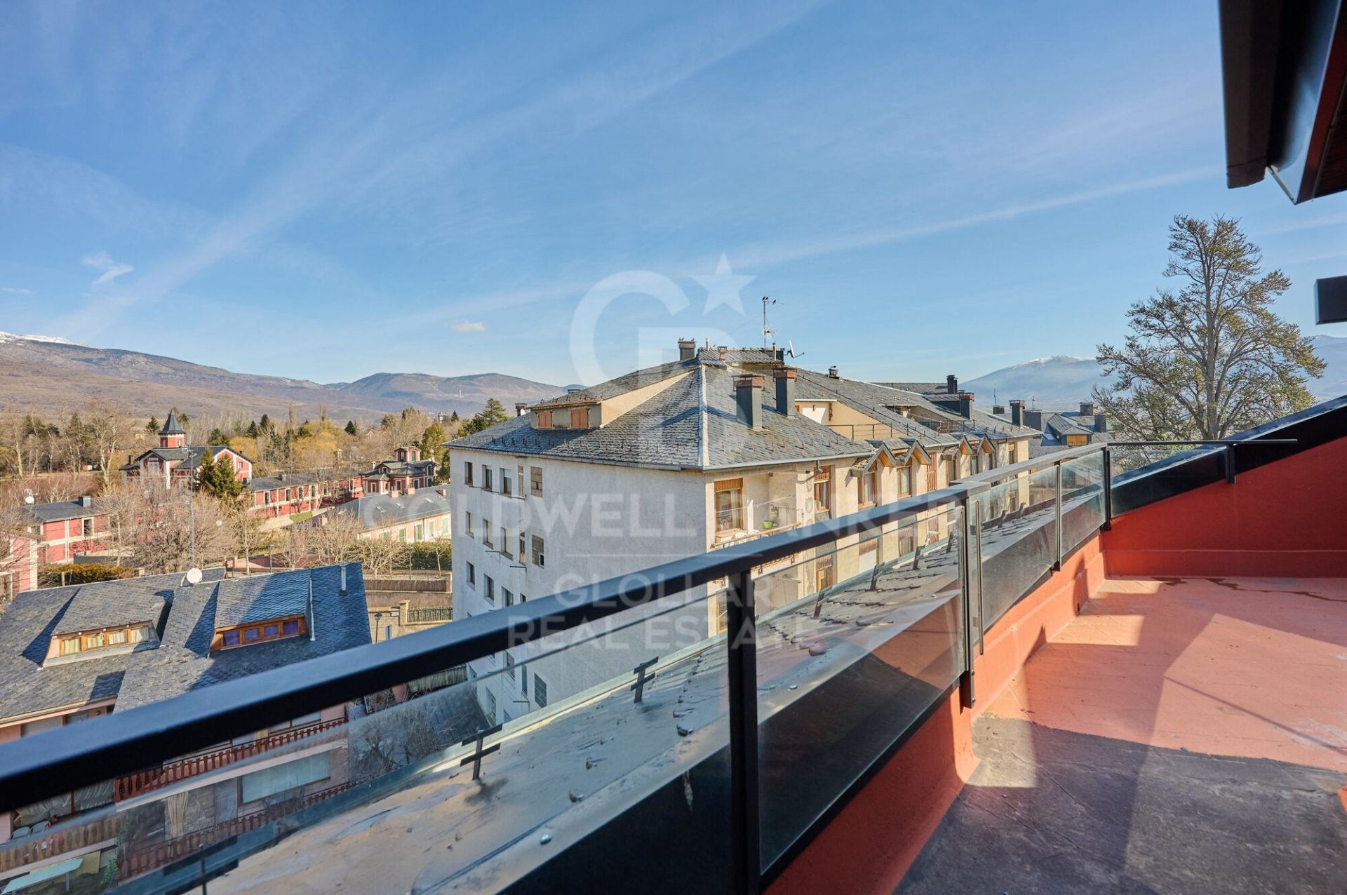 Apartamento en Gerona, España 5 dormitorios, 180 m2 No. 179168