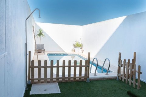 Rindu māja pārdošanā San Javier, Murcia, Spānijā 4 istabas, 180 m2 Nr. 161683 - attēls 2