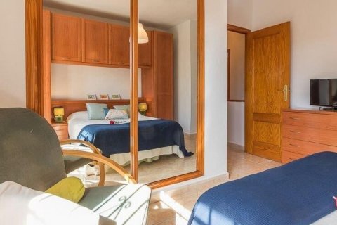 Townhouse for sale in Alicante, Spain 3 bedrooms, 90 sq.m. No. 161681 - photo 17