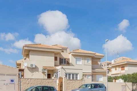 Townhouse in Alicante, Spain 3 bedrooms, 90 sq.m. No. 161681
