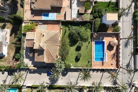 Villa a Cabo Roig, Alicante, Spagna 8 camere da letto, 350 mq. N° 161735