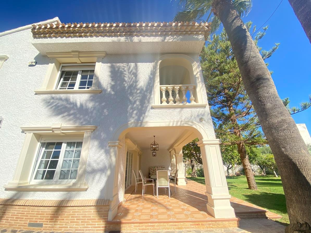 Huvila Cabo Roig, Alicante, Espanja 8 makuuhuonetta, 350 m2 No. 161735