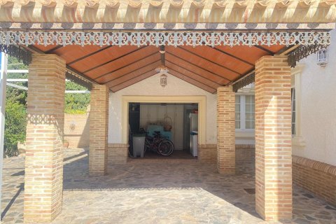 Villa en venta en Cabo Roig, Alicante, España 8 dormitorios, 350 m2 No. 161735 - foto 26