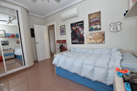 Huvila myytävänä Alicante, Espanja, 3 makuuhuonetta, 142 m2 No. 161682 - kuva 20