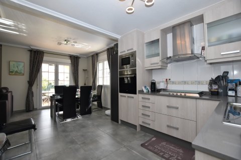 Huvila myytävänä Alicante, Espanja, 3 makuuhuonetta, 142 m2 No. 161682 - kuva 4