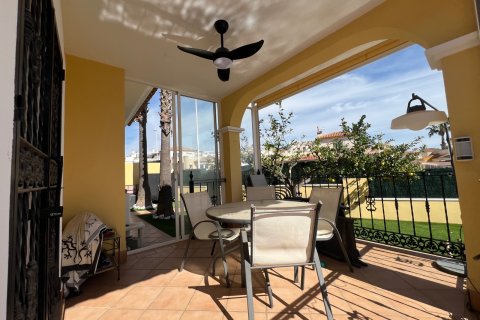 Huvila myytävänä Alicante, Espanja, 3 makuuhuonetta, 142 m2 No. 161682 - kuva 3