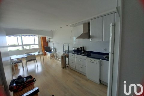 Kattohuoneisto myytävänä Sitges, Barcelona, Espanja, 1 makuuhuone, 47 m2 No. 154225 - kuva 5