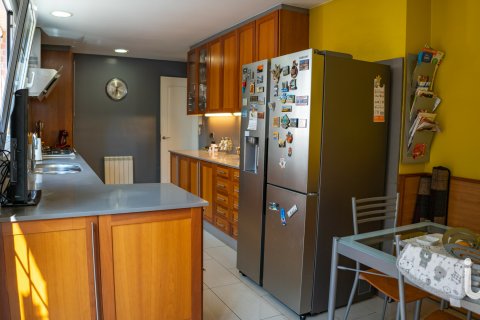 Продажа дома в Премия де Мар, Барселона, Испания 6 спален, 544м2 №154219 - фото 11