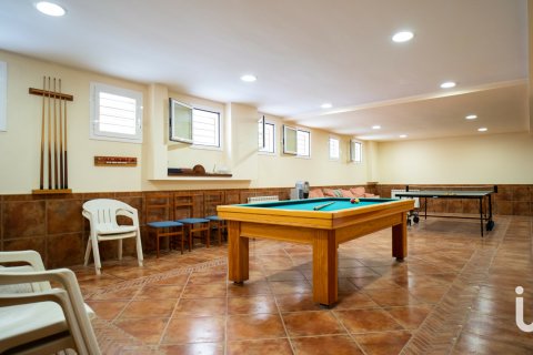 Продажа дома в Премия де Мар, Барселона, Испания 6 спален, 544м2 №154219 - фото 15