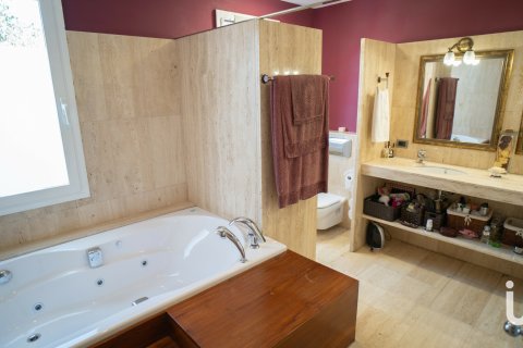 Продажа дома в Премия де Мар, Барселона, Испания 6 спален, 544м2 №154219 - фото 22