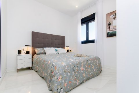 Townhouse zum Verkauf in Vistabella, Alicante, Spanien 3 Schlafzimmer, 116 m2 Nr. 168382 - Foto 12