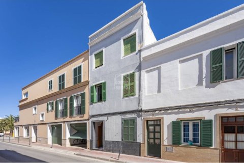 Wohnung in Ciutadella De Menorca, Menorca, Spanien 7 Schlafzimmer, 197 m2 Nr. 168386