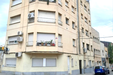 Apartamento en venta en Sabadell, Barcelona, España 2 dormitorios, 65 m2 No. 191556 - foto 1