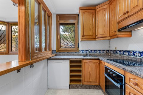 Продажа квартиры в Гуардамар-дель-Сегура, Аликанте, Испания 3 спальни, 82м2 №118920 - фото 8