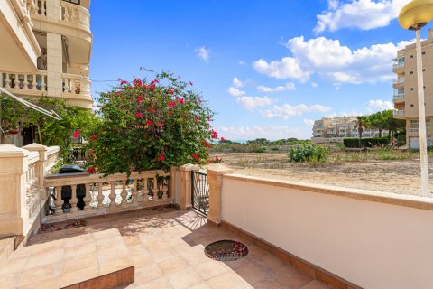 Продажа квартиры в Гуардамар-дель-Сегура, Аликанте, Испания 3 спальни, 82м2 №118920 - фото 30