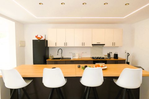 Villa till salu i Pinar De Campoverde, Alicante, Spanien 6 sovrum, 350 kvm. Nr. 154809 - foto 11