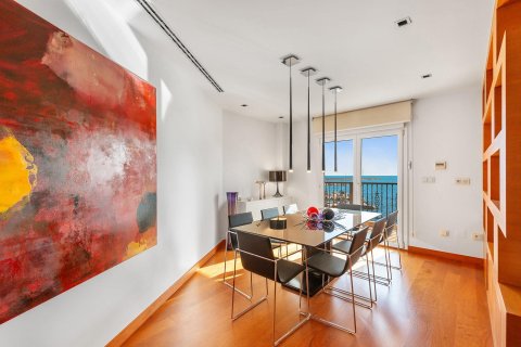 Lägenhet till salu i Torrevieja, Alicante, Spanien 5 sovrum,  Nr. 154810 - foto 23