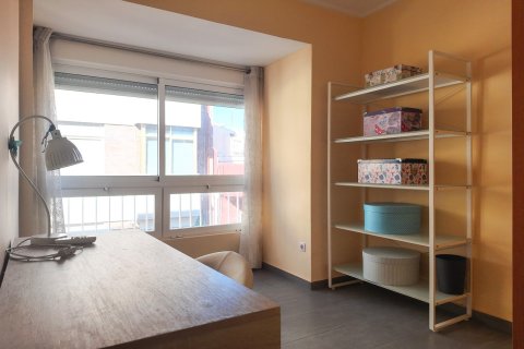 Apartament w Alicante, Hiszpania 3 sypialnie, 102 mkw. nr 154808 – zdjęcie 11