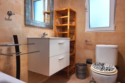 Apartament w Alicante, Hiszpania 3 sypialnie, 102 mkw. nr 154808 – zdjęcie 17