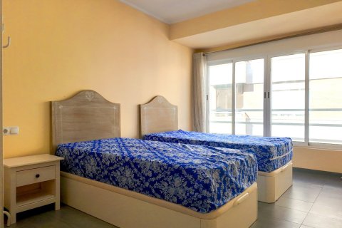 Apartament w Alicante, Hiszpania 3 sypialnie, 102 mkw. nr 154808 – zdjęcie 16