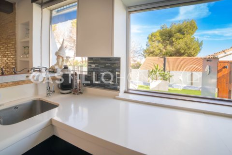 Kaupunkipientalo myytävänä Cabo Roig, Alicante, Espanja, 3 makuuhuonetta, 170 m2 No. 154812 - kuva 7