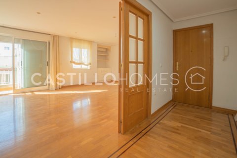 Lägenhet i Torrevieja, Alicante, Spanien 3 sovrum, 121 kvm. Nr. 154813