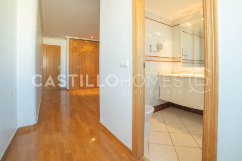 Lägenhet till salu i Torrevieja, Alicante, Spanien 3 sovrum, 121 kvm. Nr. 154813 - foto 23