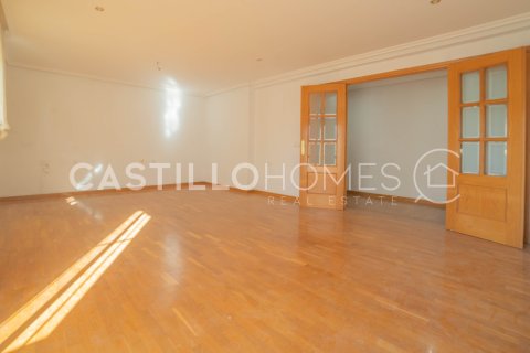 Lägenhet till salu i Torrevieja, Alicante, Spanien 3 sovrum, 121 kvm. Nr. 154813 - foto 3