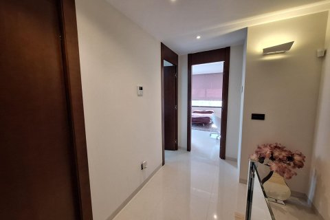 House à vendre à Alicante, Espagne, 2 chambres, 183 m2 No. 148671 - photo 28