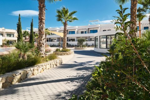 Bungalow en venta en La Veleta, Alicante, España 2 dormitorios, 160 m2 No. 148673 - foto 6