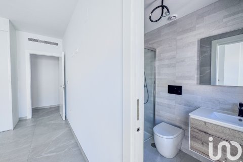 Lägenhet till salu i Torrevieja, Alicante, Spanien 2 sovrum, 88 kvm. Nr. 153243 - foto 7