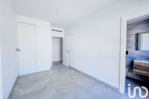 Lägenhet till salu i Torrevieja, Alicante, Spanien 2 sovrum, 88 kvm. Nr. 153243 - foto 8