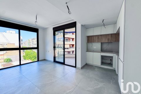 Lägenhet till salu i Torrevieja, Alicante, Spanien 2 sovrum, 88 kvm. Nr. 153243 - foto 22