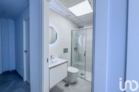 Lägenhet till salu i Torrevieja, Alicante, Spanien 2 sovrum, 88 kvm. Nr. 153243 - foto 27