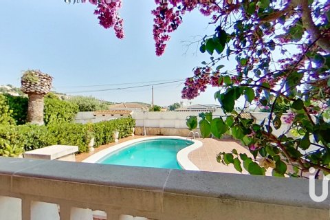 Продажа дома в Эль-Вендрель, Таррагона, Испания 6 спален, 239м2 №153239 - фото 13