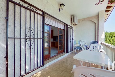 Продажа дома в Эль-Вендрель, Таррагона, Испания 6 спален, 239м2 №153239 - фото 14