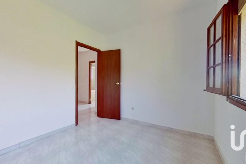 Продажа дома в Эль-Вендрель, Таррагона, Испания 6 спален, 239м2 №153239 - фото 23